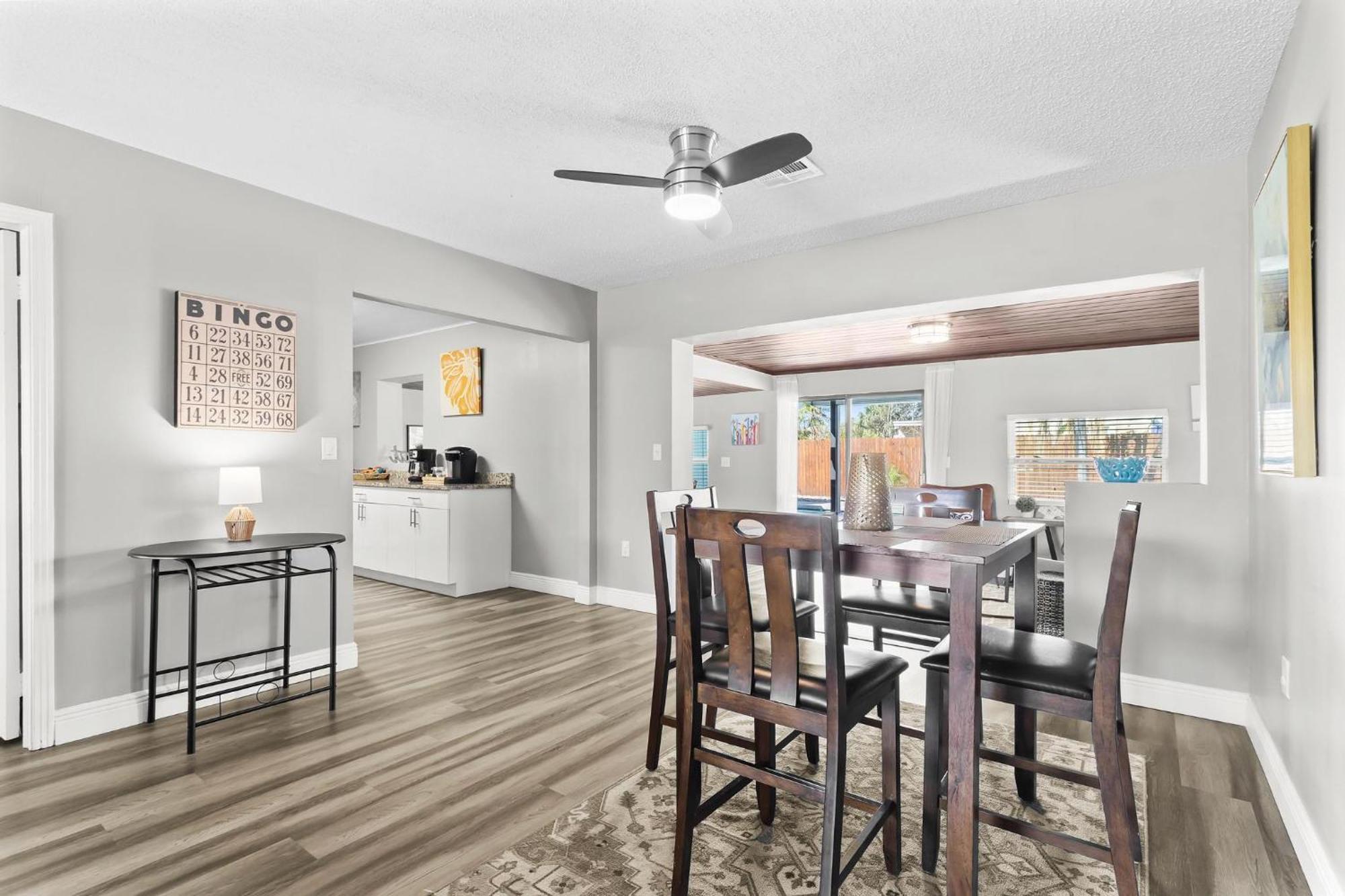 Relaxing Pool Home For Family Getaway Close To Tampa Zoo, Busch Gardens, Restaurants And Shopping! Exterior foto