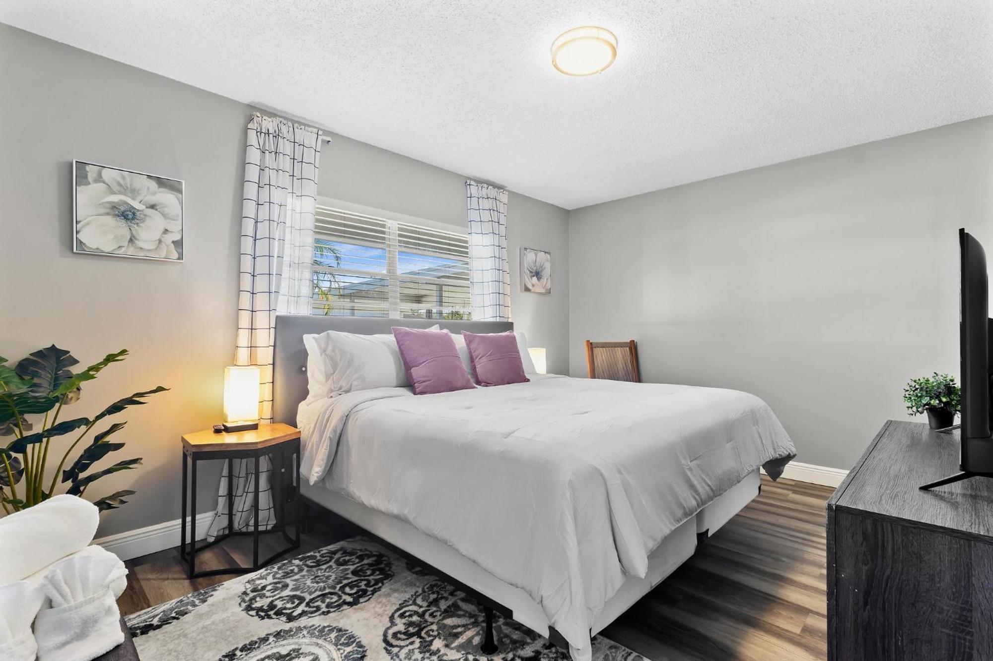 Relaxing Pool Home For Family Getaway Close To Tampa Zoo, Busch Gardens, Restaurants And Shopping! Exterior foto
